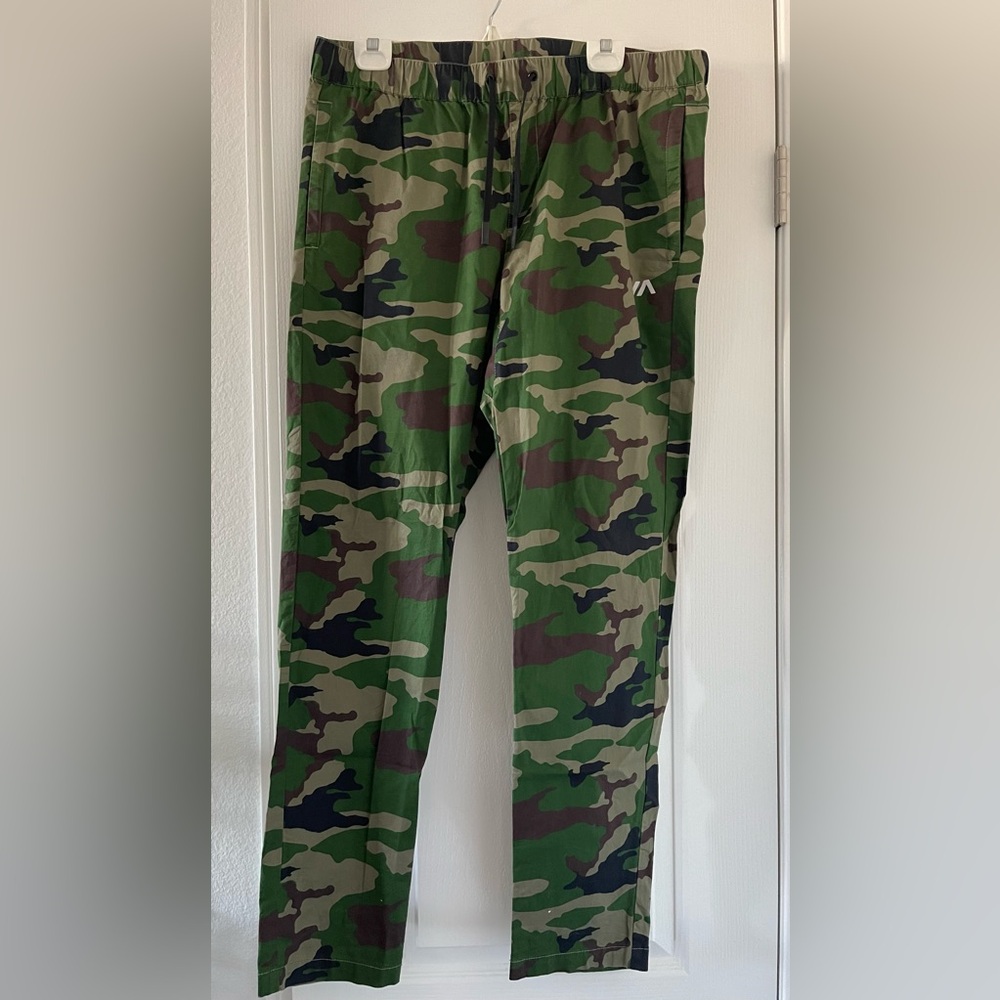 RVCA Men Camouflage Jogger Pants